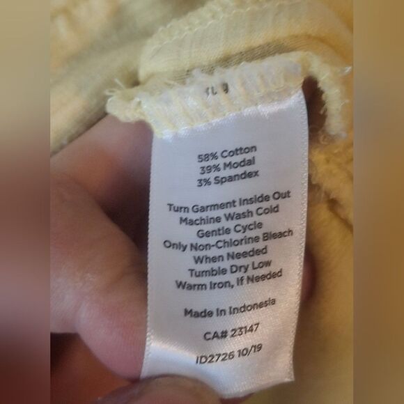 T by Talbots UPF 50+ yellow zip up jacket size large - Picture 3 of 6